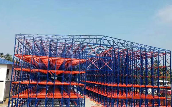 智慧农业库架一体化实景图