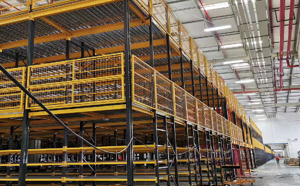 某大型物流三层阁楼平台项目