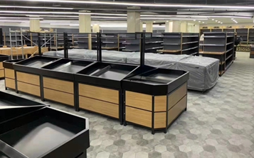 超市货架定做为何强？货架厂家深度解析