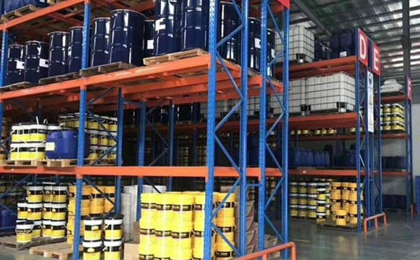 重型货架摆放时的安全防护与注意事项 重型货架摆放时的安全防护与注意事项