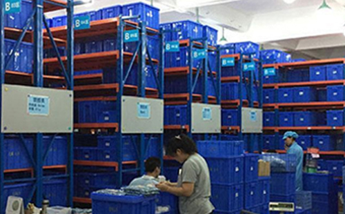 限电下的重型货架：仓储稳定性与能耗平衡方案