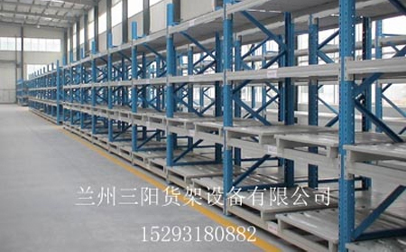 仓储升级新选择:重型横梁式货架在兰州的应用优势解析